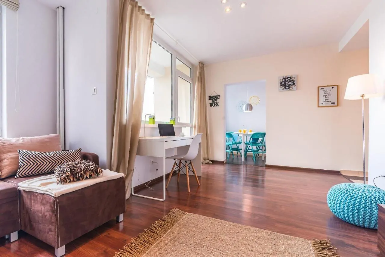 Rent Like Home - Danilowiczowska 9 Warsaw Apartment